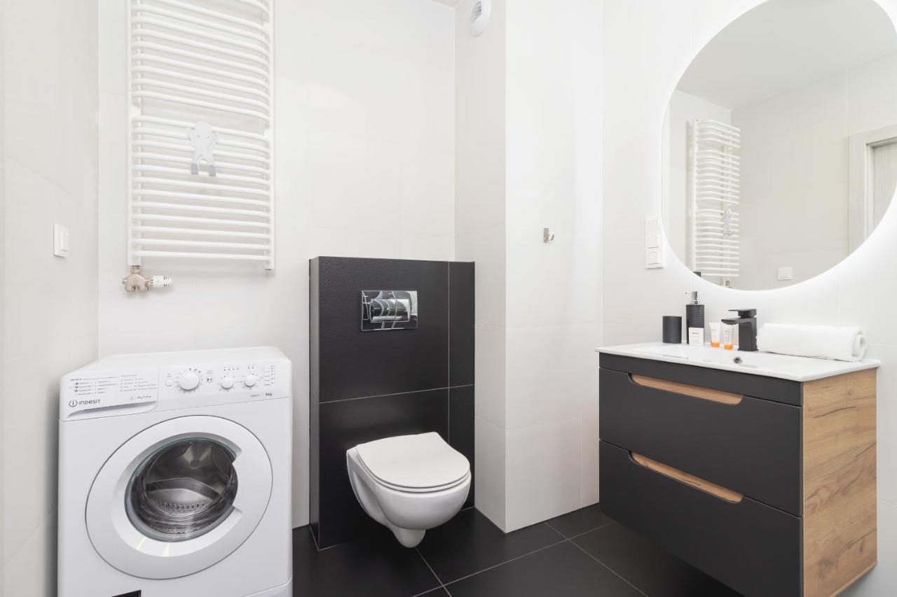 Salsa Apartments Cracow By Renters Krakow Dış mekan fotoğraf